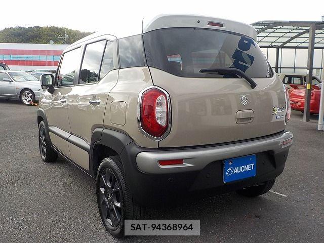 Suzuki X BEE 2021-10 8686978-2