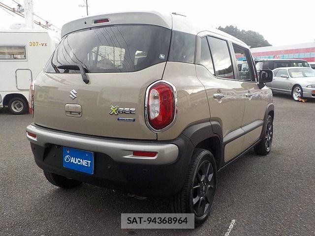 Suzuki X BEE 2021-10 8686978-5