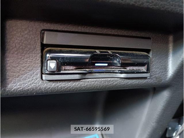Suzuki X BEE 2020-11 8747008-16