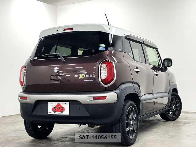 Suzuki X BEE 2018-11 8747006-2