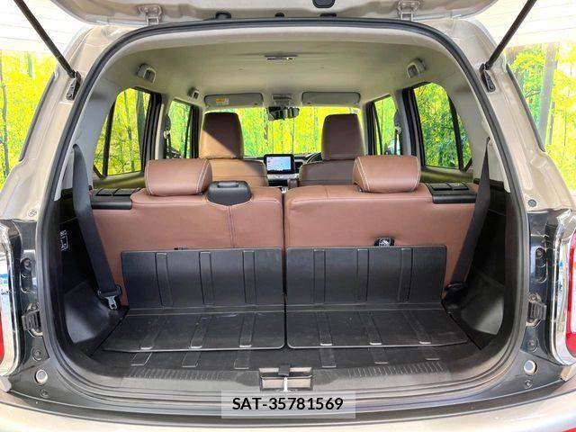 Suzuki X BEE 2019-10 8747004-9