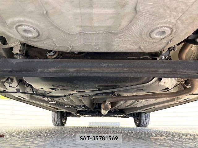 Suzuki X BEE 2019-10 8747004-18