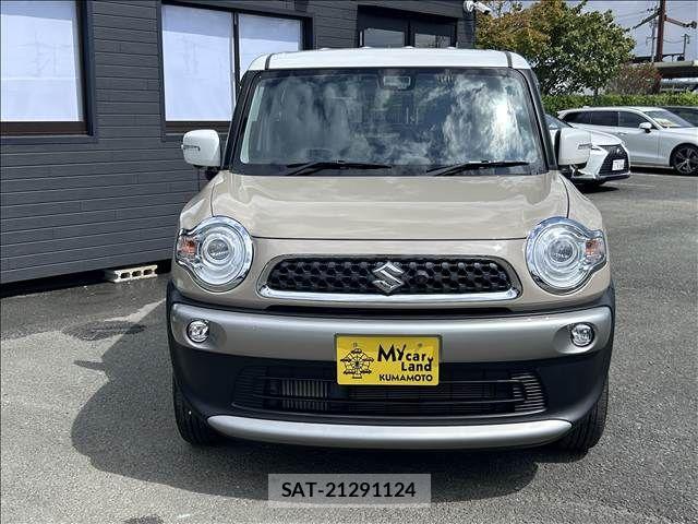 Suzuki X BEE 2019-03 8747007-10