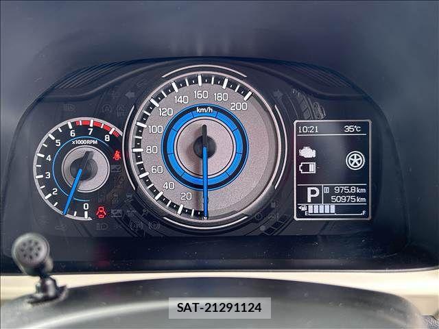 Suzuki X BEE 2019-03 8747007-18