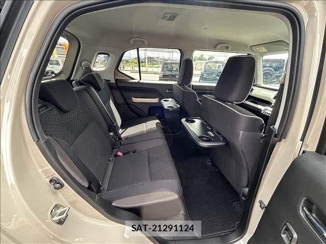 Suzuki X BEE 2019-03 8747007-6
