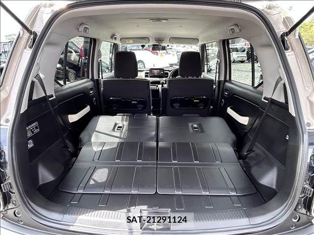 Suzuki X BEE 2019-03 8747007-7