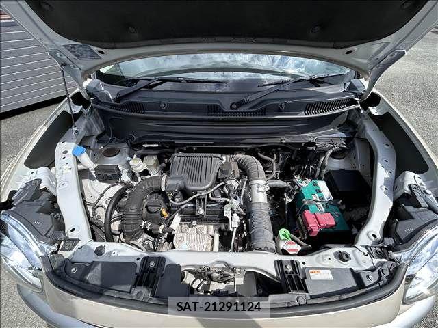 Suzuki X BEE 2019-03 8747007-8