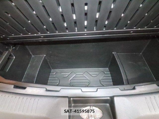 Suzuki X BEE 2021-06 8832629-12