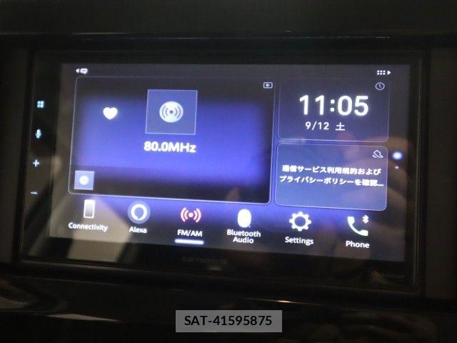 Suzuki X BEE 2021-06 8832629-13