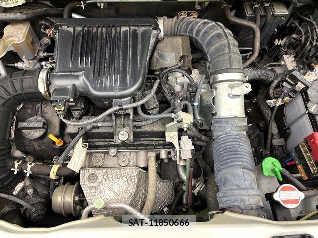 Suzuki X BEE 2018-03 8832630-17