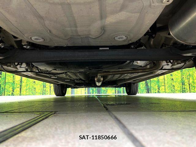 Suzuki X BEE 2018-03 8832630-18