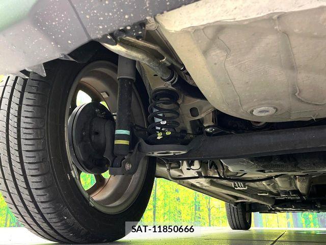 Suzuki X BEE 2018-03 8832630-19