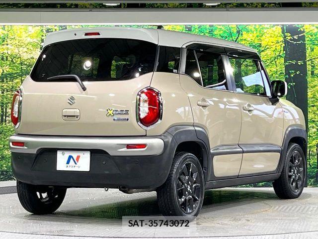 Suzuki X BEE 2018-07 8851160-16