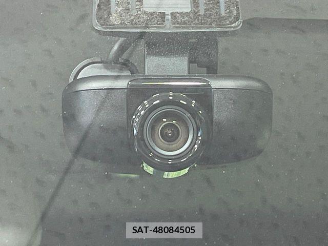 Suzuki X BEE 2019-07 8851161-5