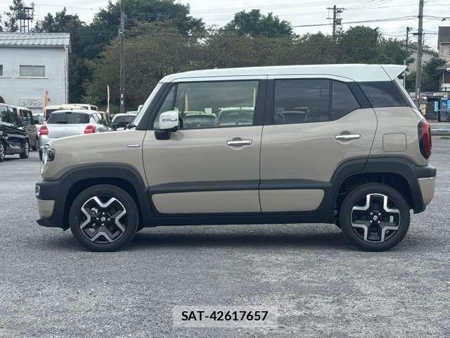 Suzuki X BEE 2026-08 8872449-11