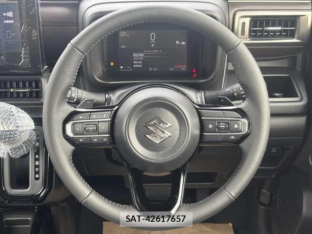 Suzuki X BEE 2026-08 8872449-15