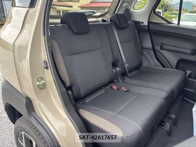 Suzuki X BEE 2026-08 8872449-24