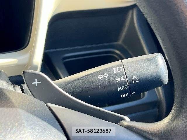 Suzuki X BEE 2018-07 8872451-17