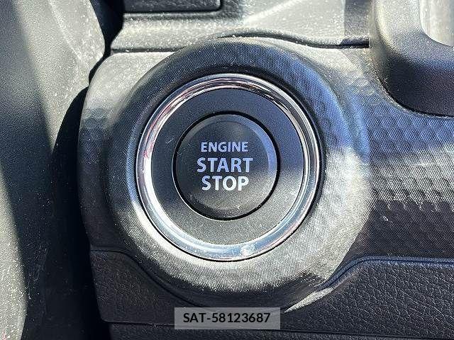 Suzuki X BEE 2018-07 8872451-21