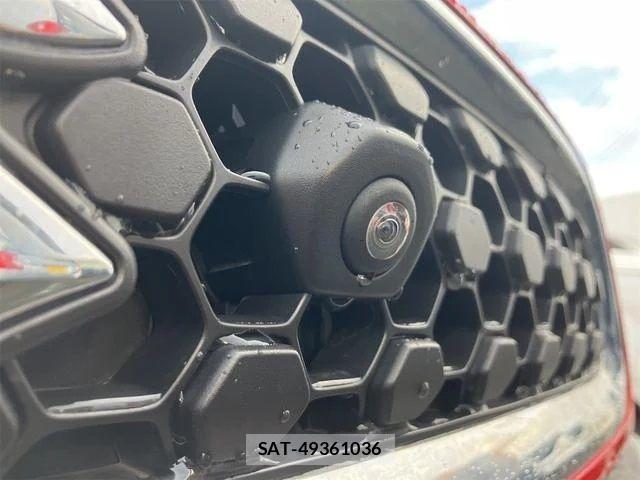 Suzuki X BEE 2018-03 921941-25