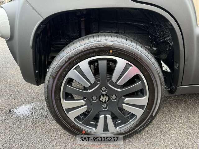 Suzuki X BEE 2025-01 1188264-10
