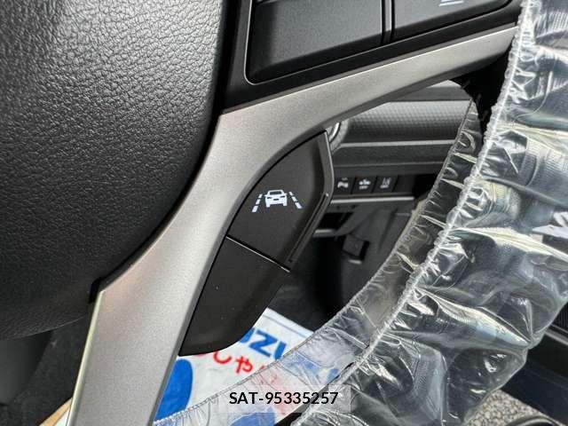 Suzuki X BEE 2025-01 1188264-18