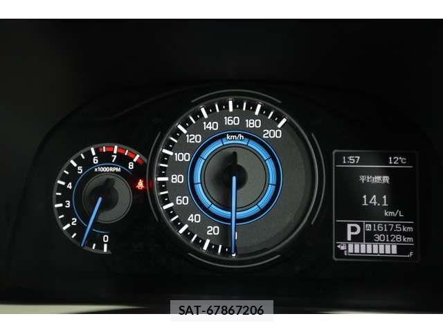 Suzuki X BEE 2018-09 1874892-4