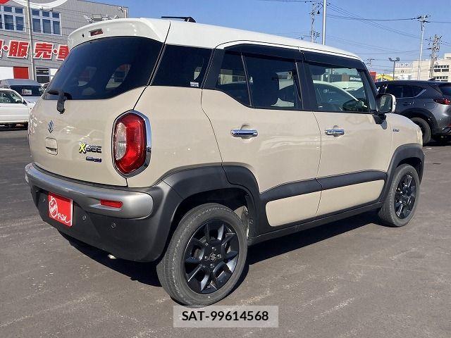 Suzuki X BEE 2021-07 5883424-4