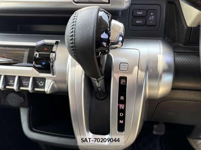 Suzuki X BEE 2019-07 6023718-13