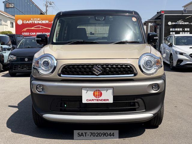 Suzuki X BEE 2019-07 6023718-20