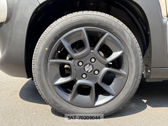 Suzuki X BEE 2019-07 6023718-27