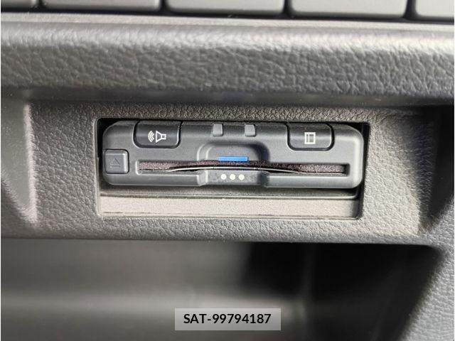 Suzuki X BEE 2019-04 6248534-18