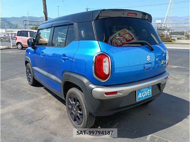 Suzuki X BEE 2019-04 6248534-5