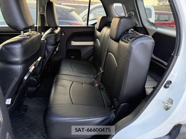 Suzuki X BEE 2018-01 6615862-13