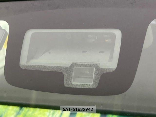 Suzuki X BEE 2018-06 6674241-4