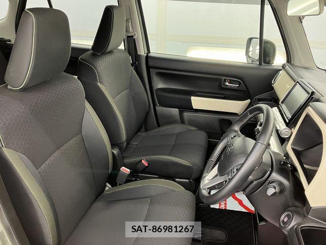 Suzuki X BEE 2021-03 6717825-10