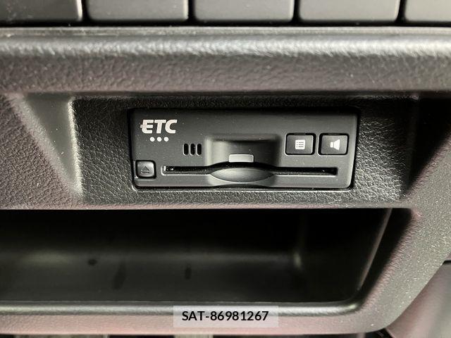 Suzuki X BEE 2021-03 6717825-19
