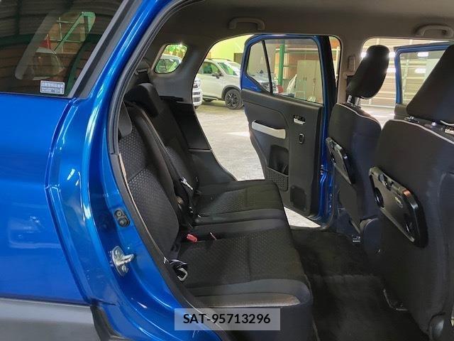 Suzuki X BEE 2019-03 6818151-11