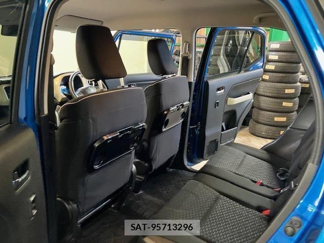 Suzuki X BEE 2019-03 6818151-12