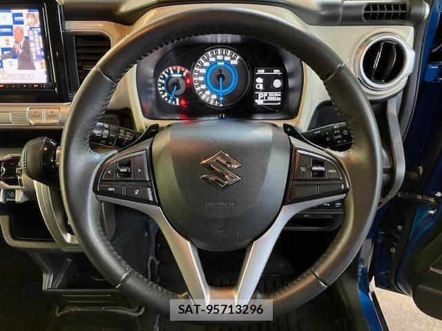 Suzuki X BEE 2019-03 6818151-17
