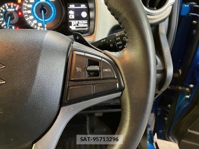 Suzuki X BEE 2019-03 6818151-18