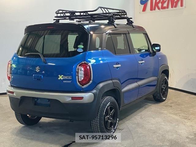Suzuki X BEE 2019-03 6818151-7