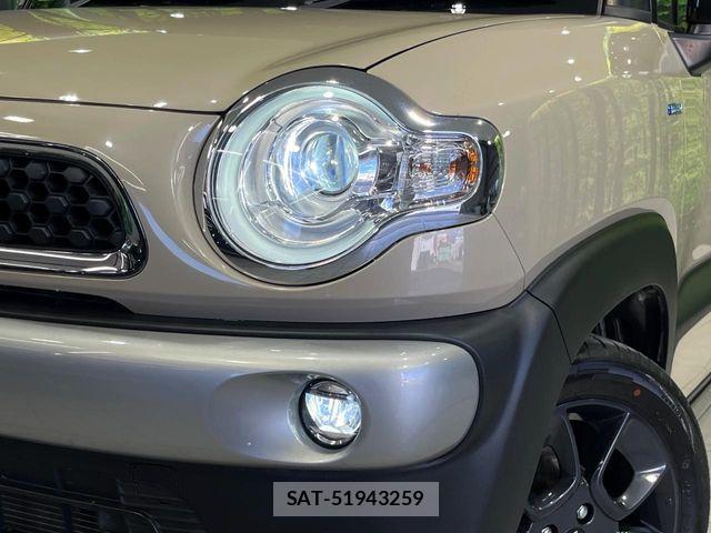 Suzuki X BEE 2019-04 6818136-11