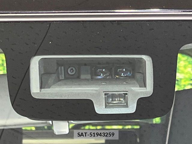 Suzuki X BEE 2019-04 6818136-4