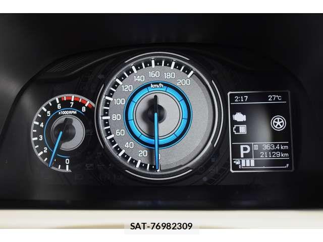 Suzuki X BEE 2019-05 6915799-14