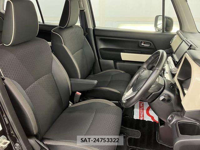 Suzuki X BEE 2019-04 6915795-11