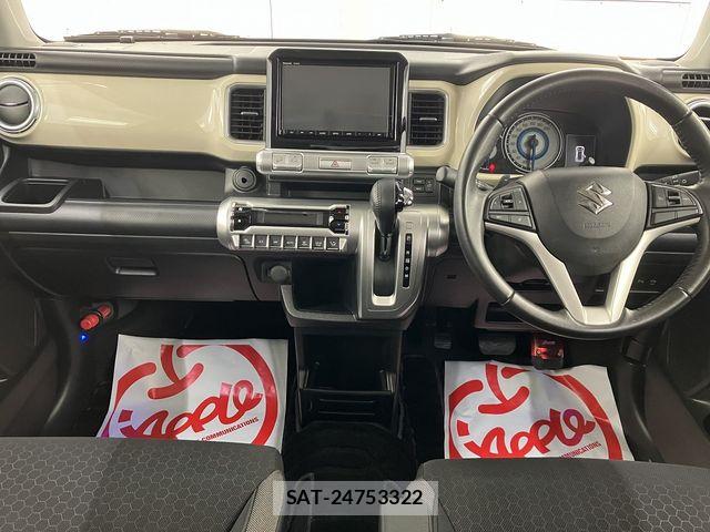 Suzuki X BEE 2019-04 6915795-15