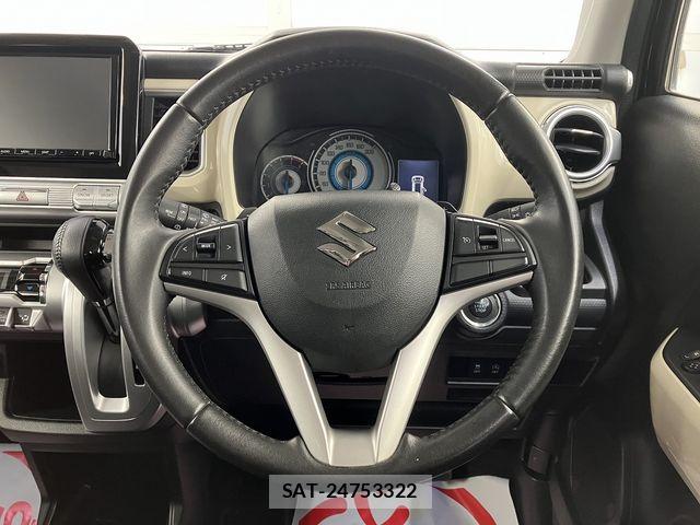 Suzuki X BEE 2019-04 6915795-16