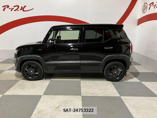 Suzuki X BEE 2019-04 6915795-2