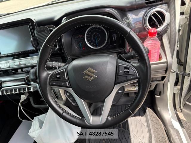 Suzuki X BEE 2021-06 6999282-15